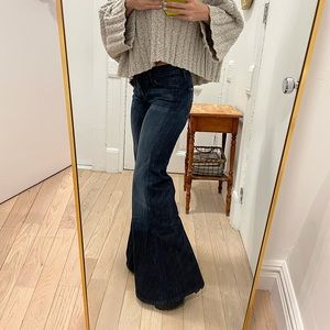7 for All Mankind Low-rise Super Flare - Size 25